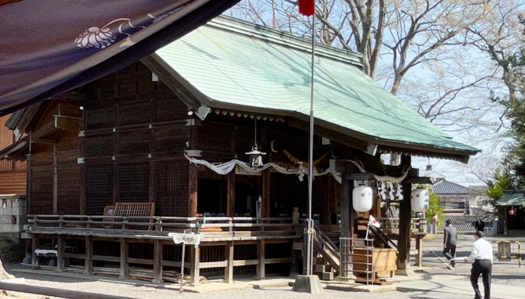 日吉神社拝殿